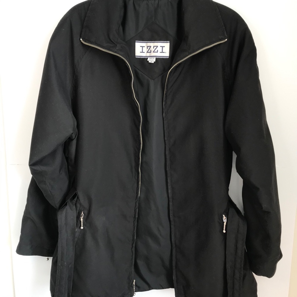IZZI Black Light Weight Jacket with Belt Medium